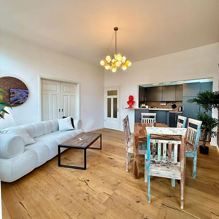 Modernes City-Apartment Mit Blick In Den Park Und 2 Baeder H9 Oldenburg Buitenkant foto