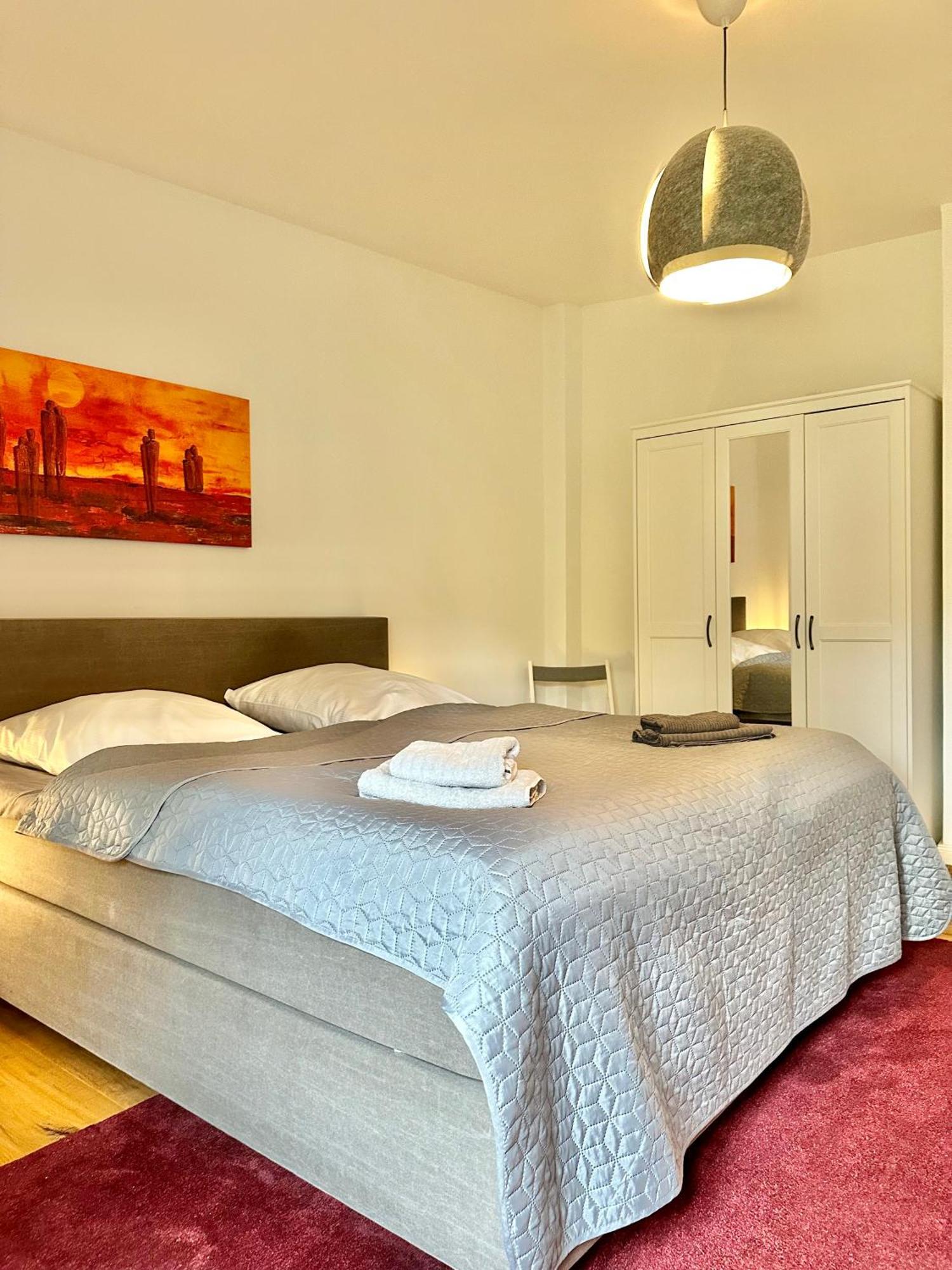 Modernes City-Apartment Mit Blick In Den Park Und 2 Baeder H9 Oldenburg Buitenkant foto