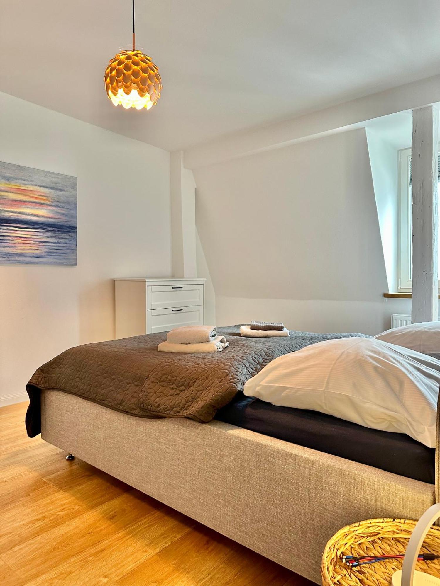 Modernes City-Apartment Mit Blick In Den Park Und 2 Baeder H9 Oldenburg Buitenkant foto
