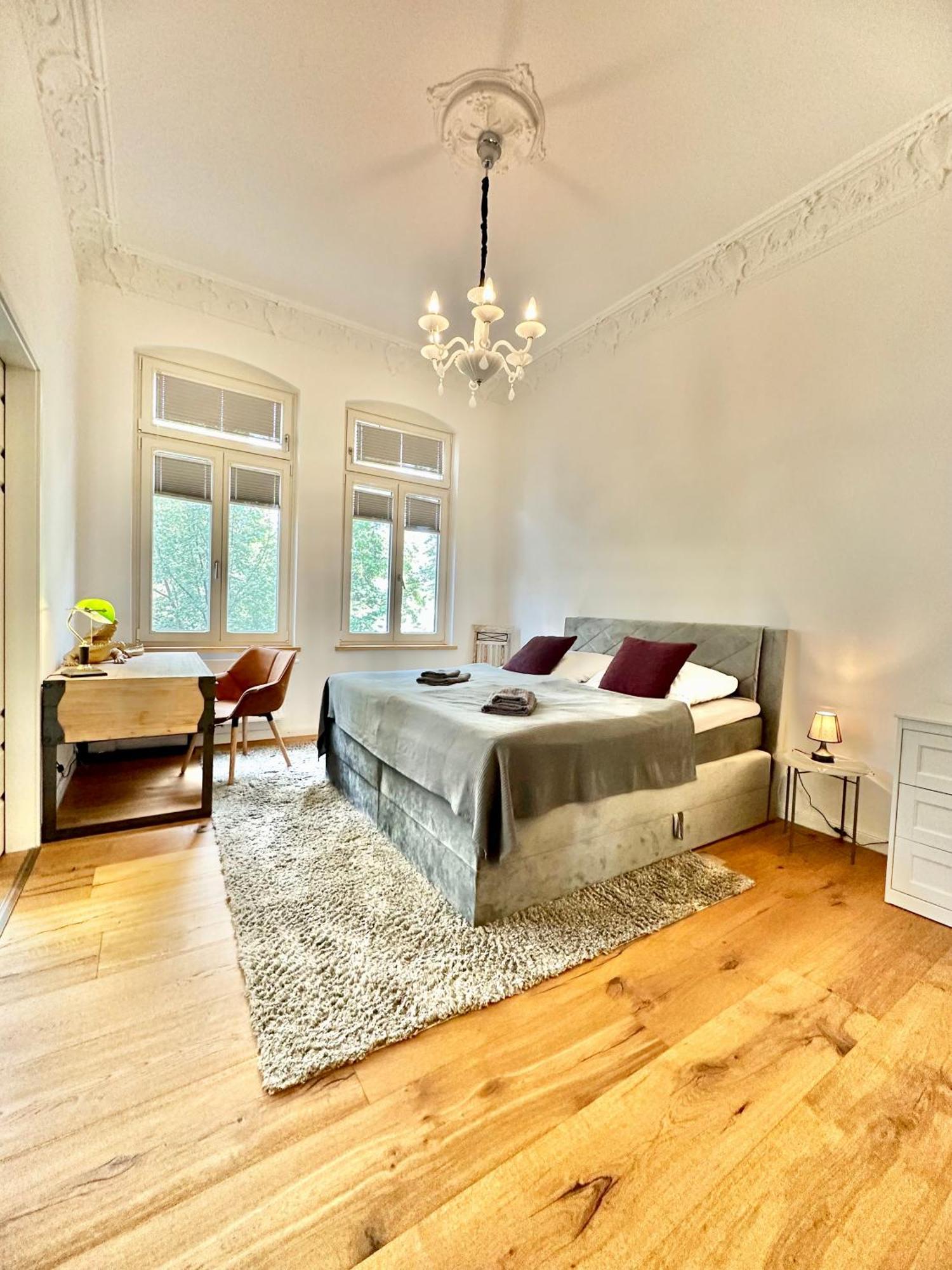 Modernes City-Apartment Mit Blick In Den Park Und 2 Baeder H9 Oldenburg Buitenkant foto