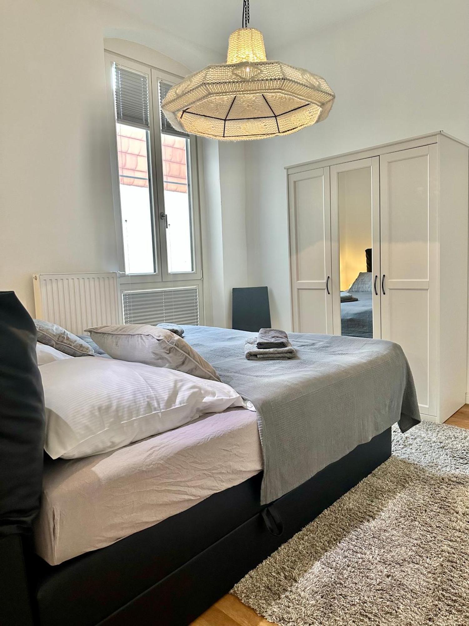 Modernes City-Apartment Mit Blick In Den Park Und 2 Baeder H9 Oldenburg Buitenkant foto